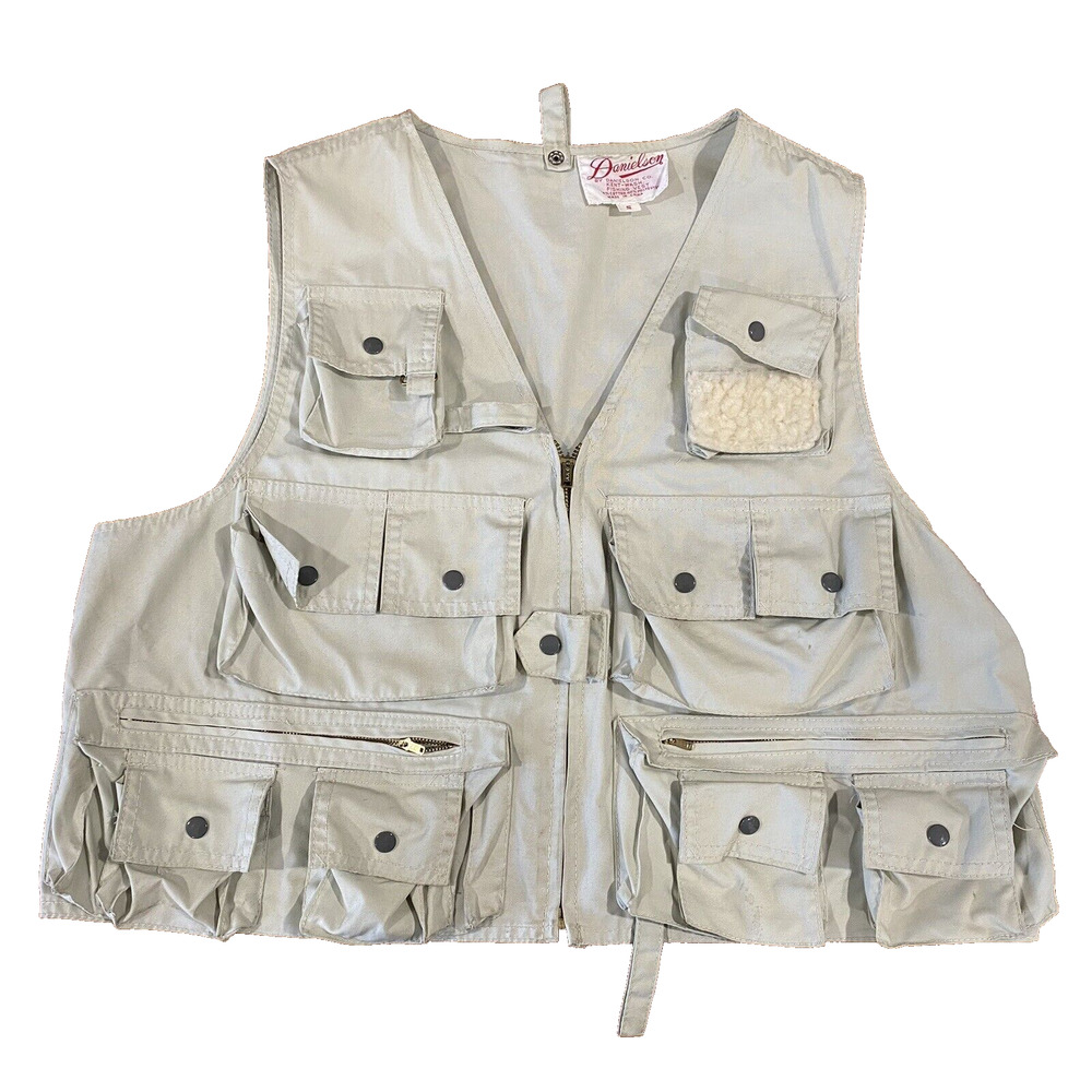 Danielson Fishing Vest Tan Easy Utility Pockets Photographer Small